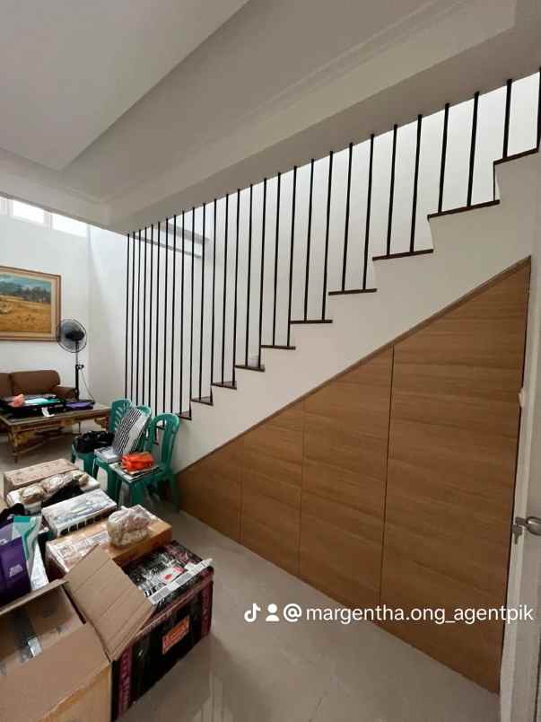 rumah camar pik rapi bersih siap huni