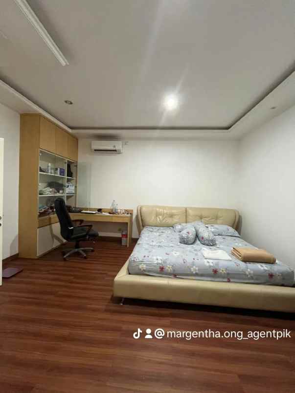 rumah camar pik rapi bersih siap huni