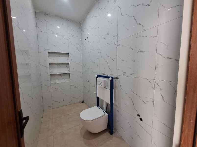 rumah cantik fungsional di mertoyudan magelang