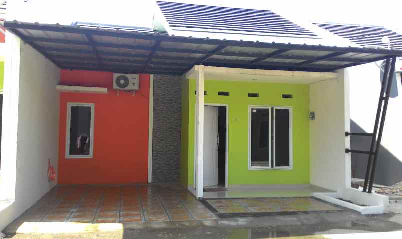 rumah cantik siap dihuni di ceger cipayung