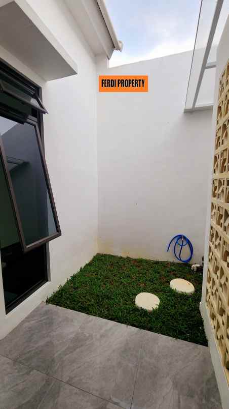 rumah cantik siap huni leuwinanggung tapos