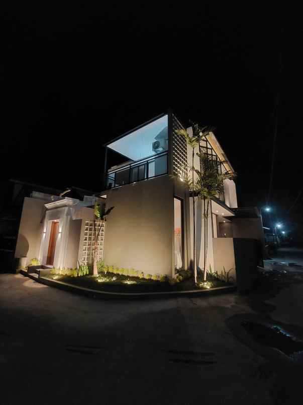 rumah cantik type besar harga murah di kalasan