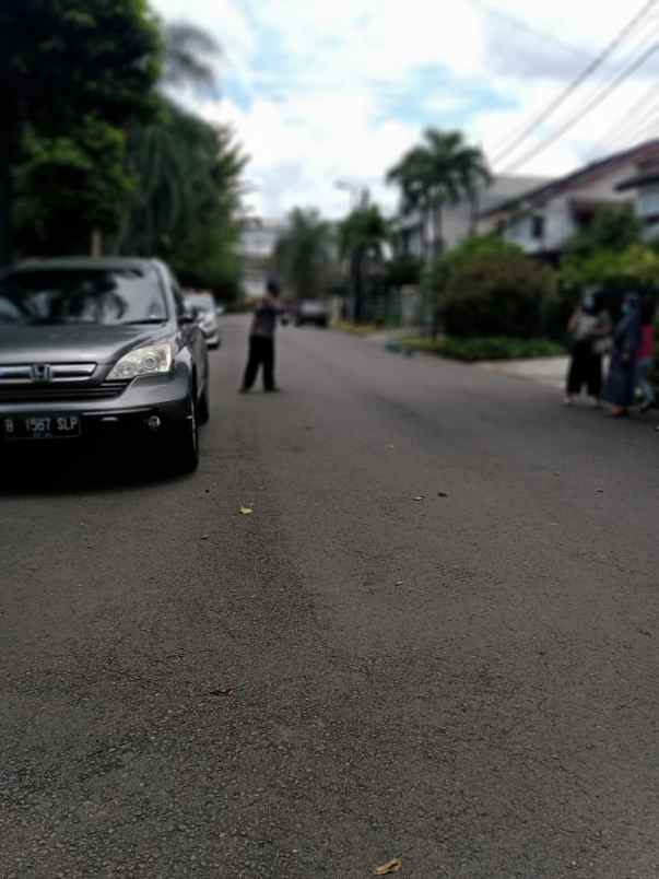 rumah dalam komplek elite pondok kelapa jakarta timur