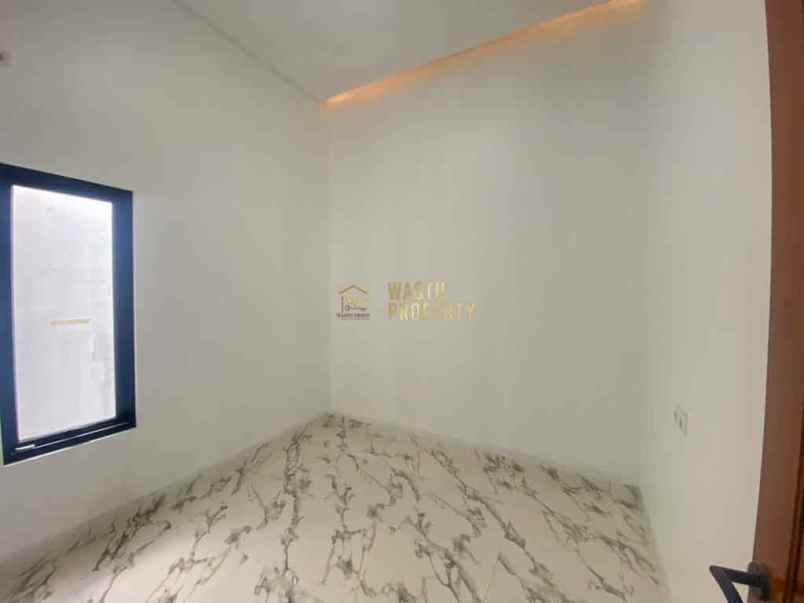 rumah dengan view cantik di sumberarum godean