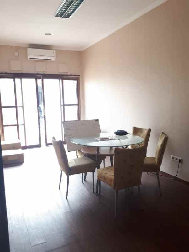 rumah dharmahusada strategis listrik 5500w