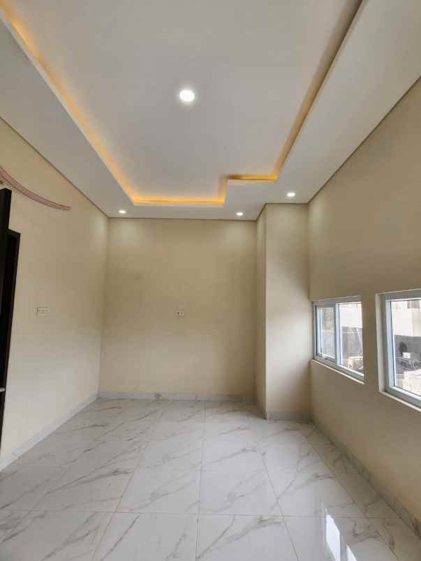 rumah dijual di limo dekat tol limo dan tol krukut