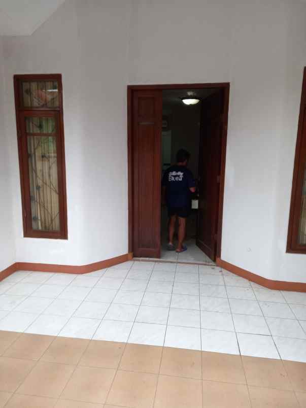 rumah hadap timur siap huni harapan kita lt 112 70 shm