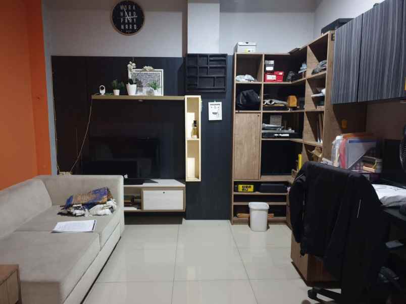 rumah hook cibubur ciracas jakarta timur akses mobil