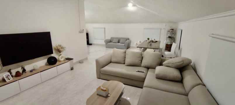 rumah hook di sunter agung utara jakarta utara