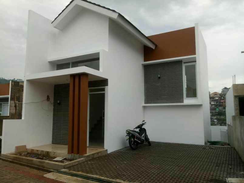 rumah jatihandap bandung