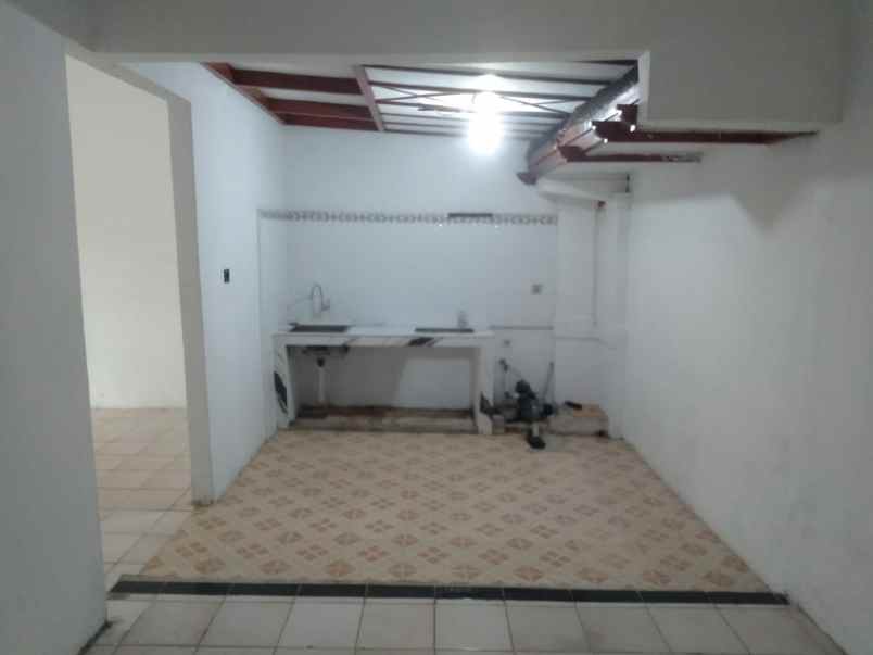 rumah komplek duta bintaro