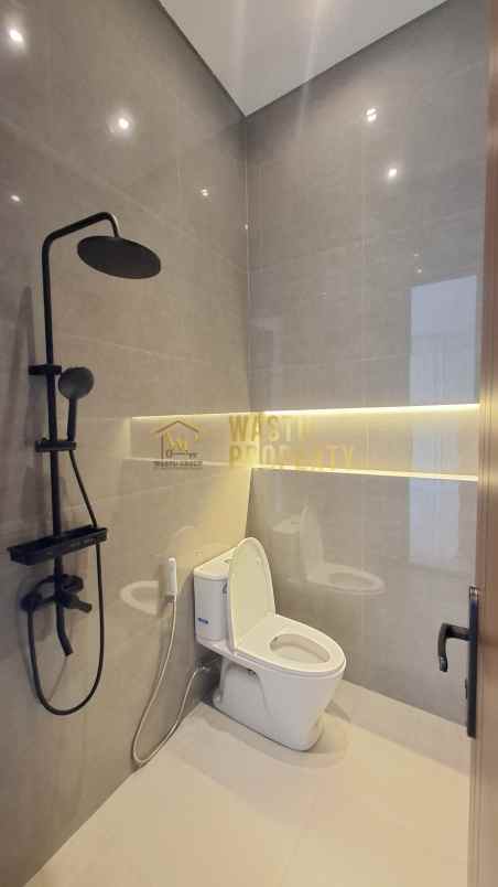 rumah kontemporer siap huni dekat candi sambisari