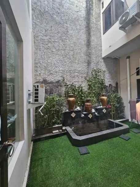 rumah kost kosan mewah 15 kamar di rawamangun