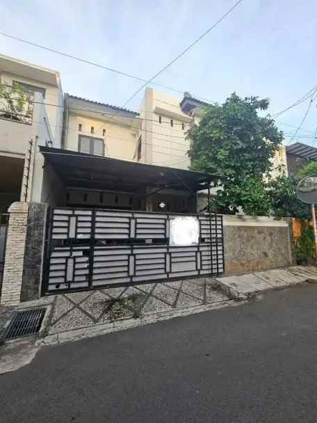 rumah kost kosan mewah 15 kamar di rawamangun