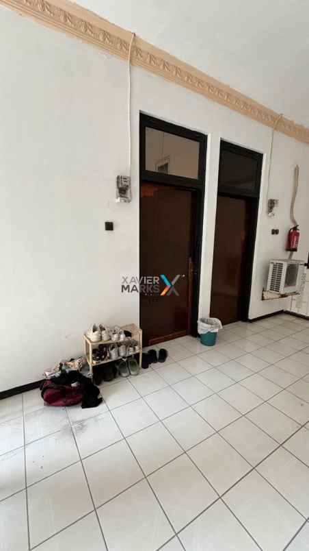 rumah kost tenggilis mejoyo dekat ubaya full perabot