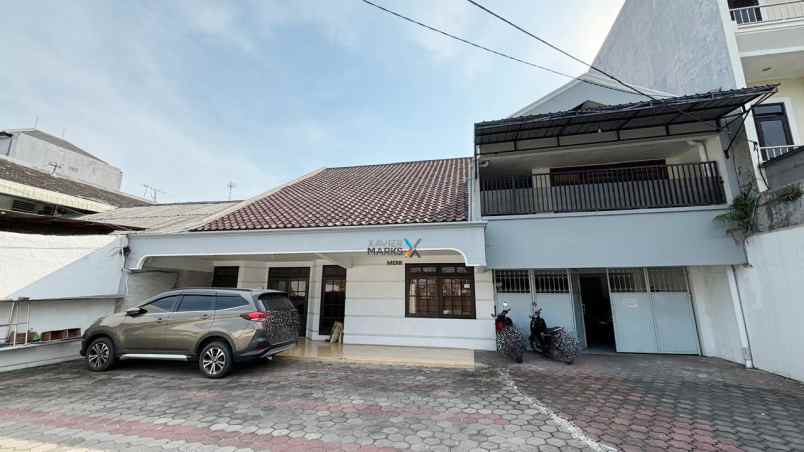 rumah kost tenggilis mejoyo dekat ubaya full perabot