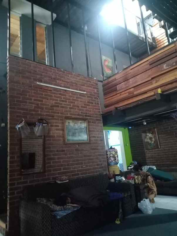 rumah lokasi strategis pusat kota dekat asia afrika