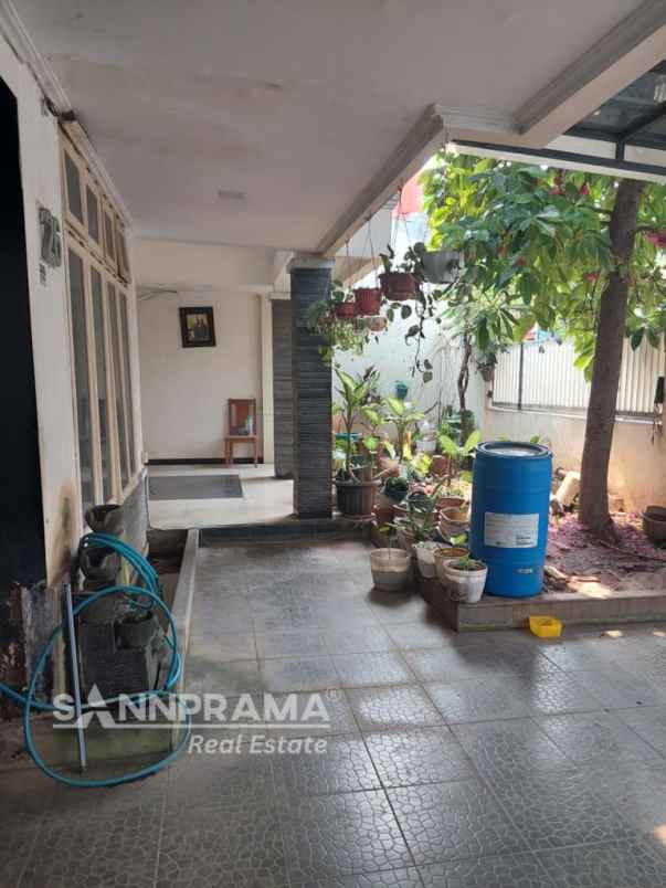 rumah luas dalam perumahan buaran duren sawit tbr