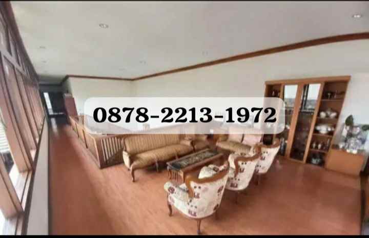 rumah mainroad dago dekat ke kampus itb bandung