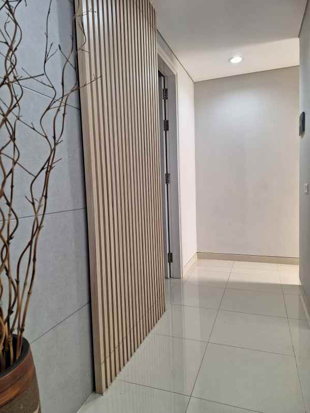 rumah mewah full furnish pojcity semarang dekat mall23