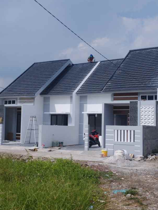 rumah minimalis dp 0 dibekasi