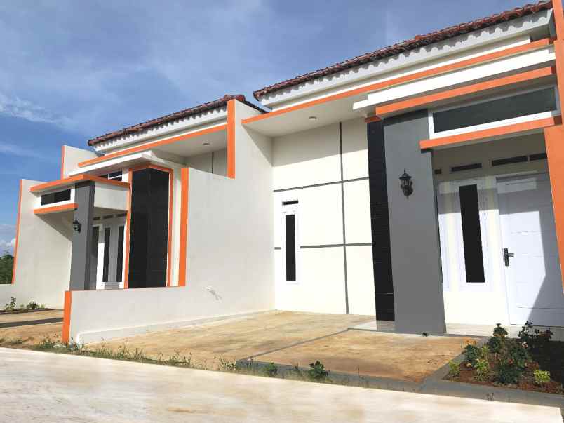 rumah minimalis ready stock dekat stasiun