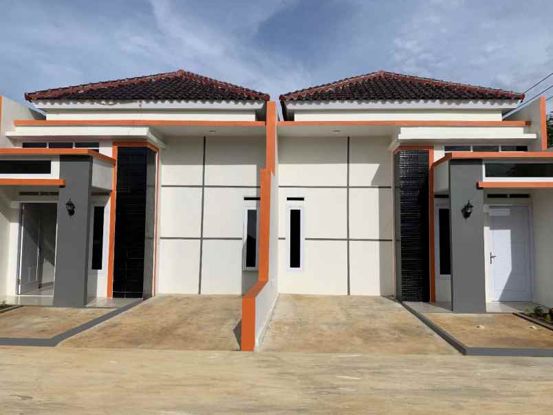 rumah minimalis ready stock dekat stasiun