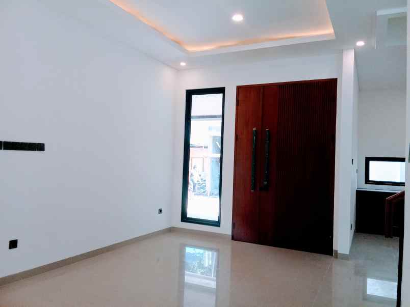 rumah modern tropical di cinere gandul depok