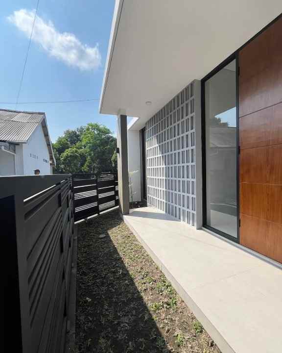 rumah murah desain modern di purwomartani kalasan