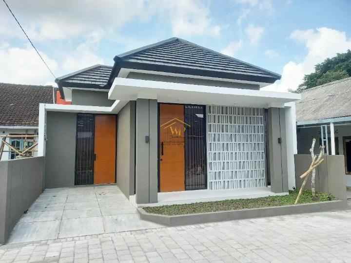 rumah murah desain modern di purwomartani kalasan