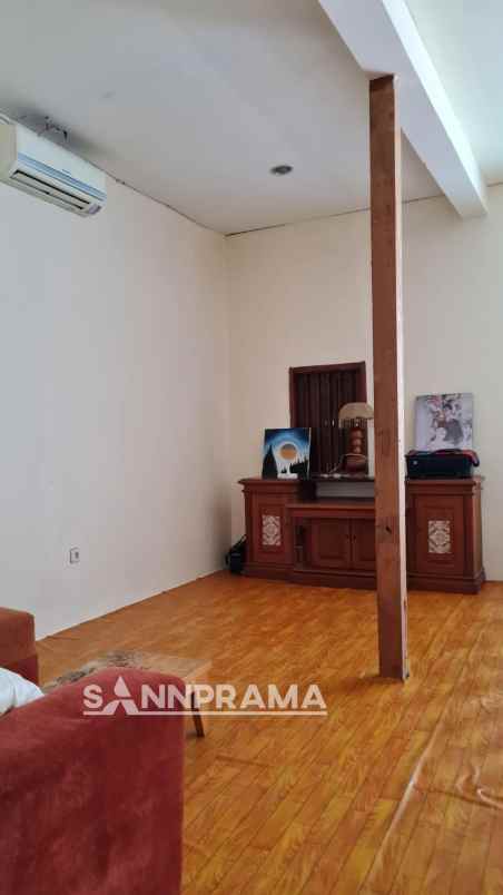 rumah murah tanah luas di limo kota depok