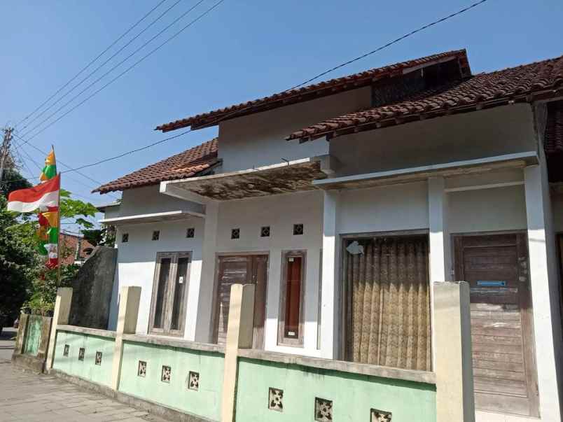 rumah murah tinggal finishing dekat jejamuran resto