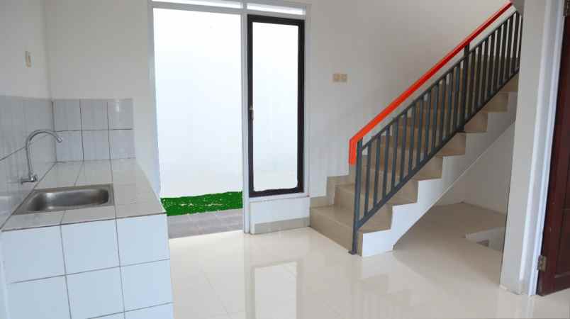 rumah nyaman lokasi strategis dp 1 juta all in