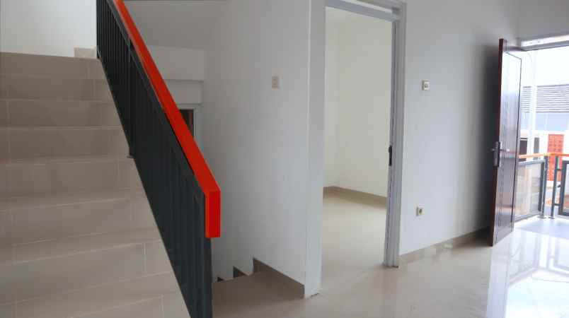 rumah nyaman lokasi strategis dp 1 juta all in