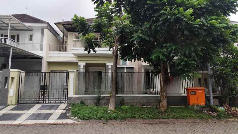 rumah puri galaxy hadap timur