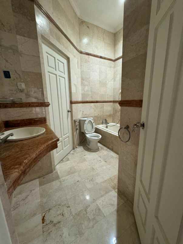 rumah san diego antonio pakuwon city murah