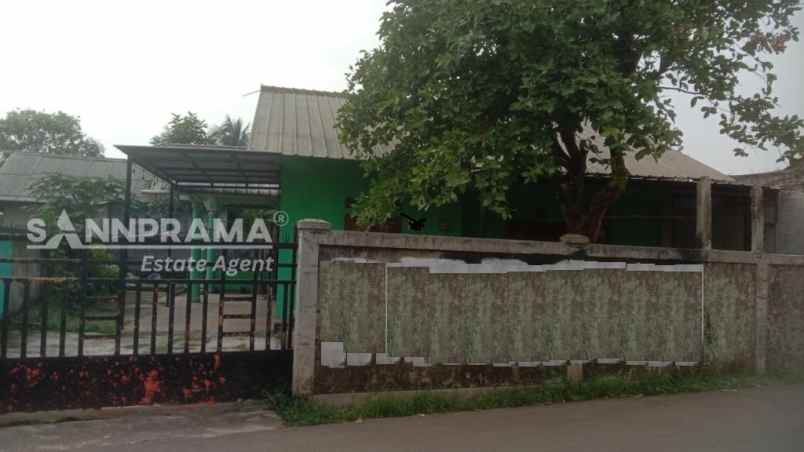 rumah second murah tanah luas dipinggir jalan bogor