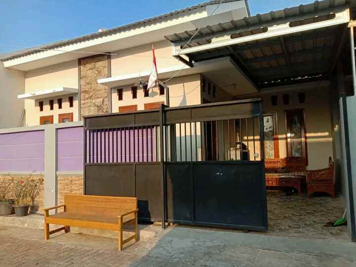 rumah semi modern dijual lokasi selatan medika