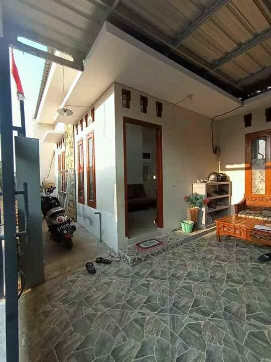 rumah semi modern dijual lokasi selatan medika