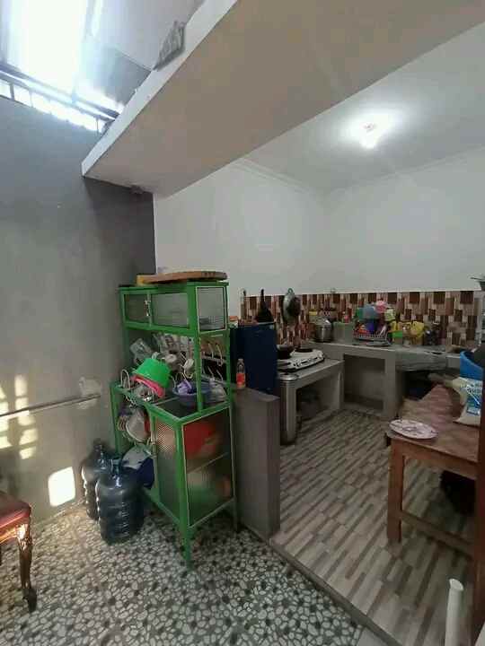 rumah semi modern dijual lokasi selatan medika