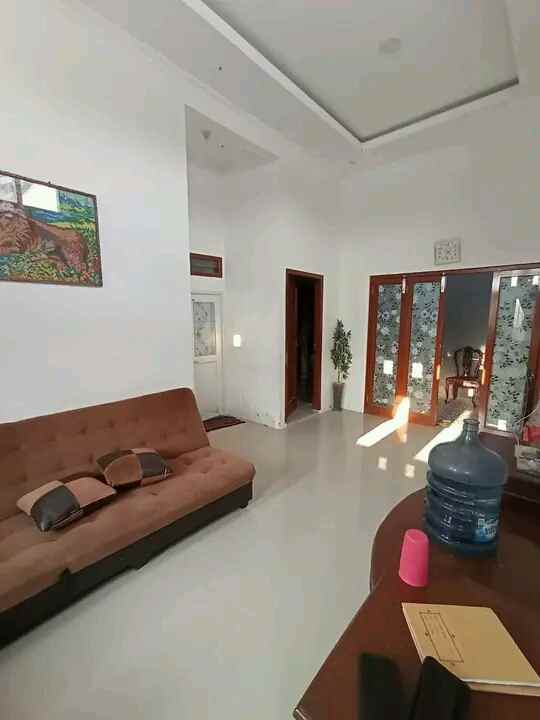 rumah semi modern dijual lokasi selatan medika