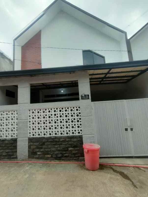 rumah siap huni akses sangat strategis d depok