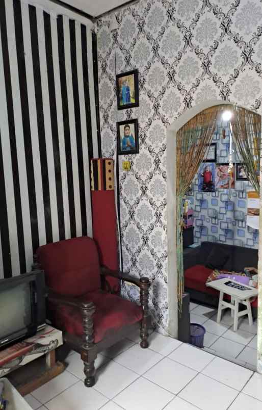 rumah siap huni bonus kios di margonda depok