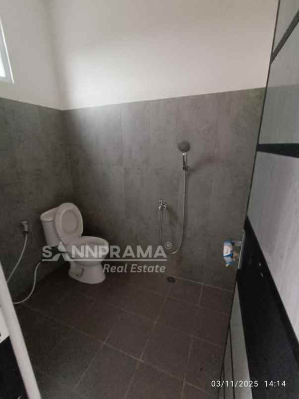 rumah siap huni dalam cluster bojongsari depok