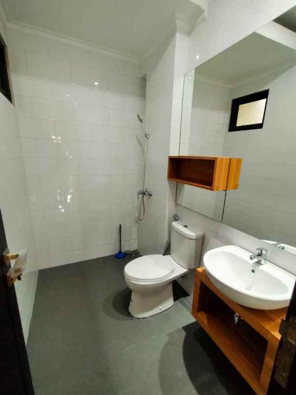 rumah siap huni setu cipayung jakarta timur