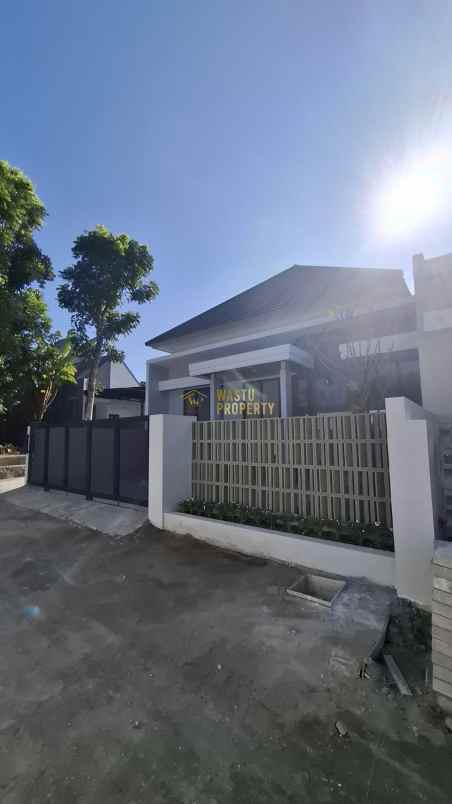 rumah siap huni tanah luas dekat pasar jangkang sleman