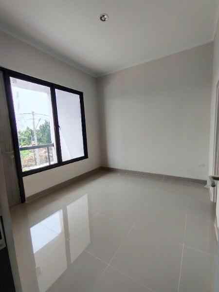 rumah strategis di cimanggis depok