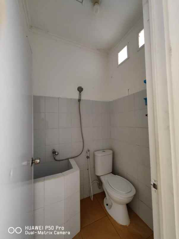 rumah sukolilo dian regency surabaya 1 lantai