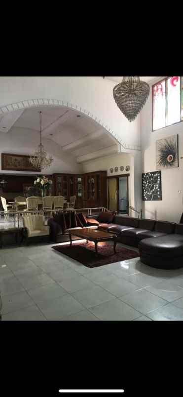 rumah terawat di suryalaya buahbatu bandung