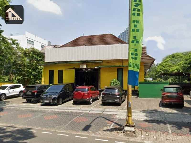 rumah untuk usaha di area kramat pela kebayoran baru